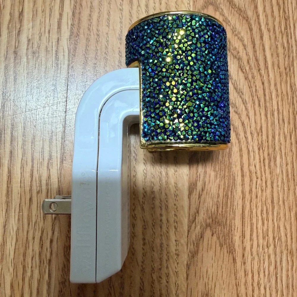 Bath & Body Works Wallflowers Iridescent Blue Green Rhinestone Gold Plug In